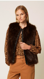 Sleeveless faux fur coat with buttons