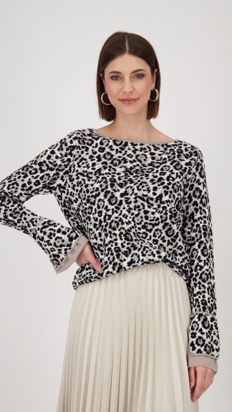 Jumper With Leopard Pattern