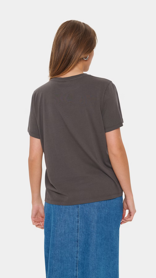 Kaliva Tee