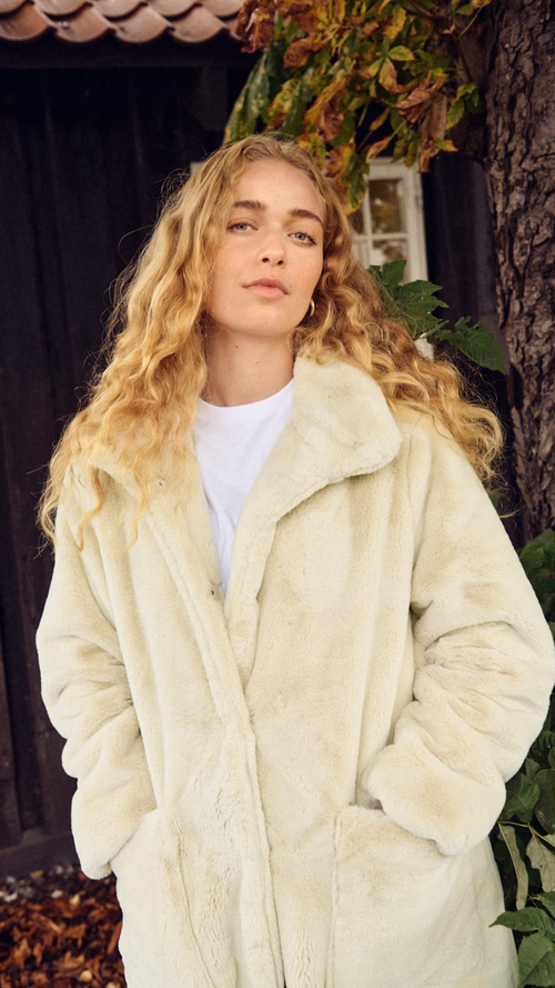 LoesSZ Outerwear