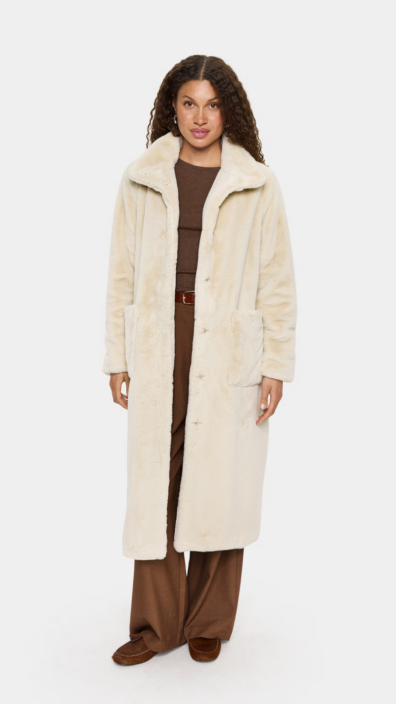 LoesSZ Outerwear