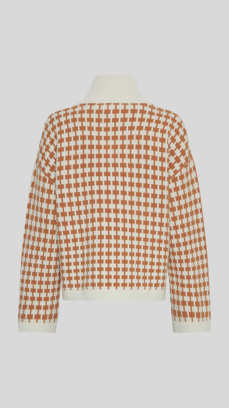 Amaria Zip Pullover