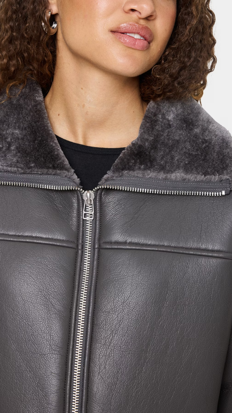 LanaSZ Outerwear