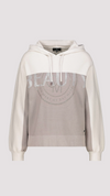 Knitted jumper with hood