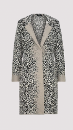 Knitted Coat with Leopard Patters