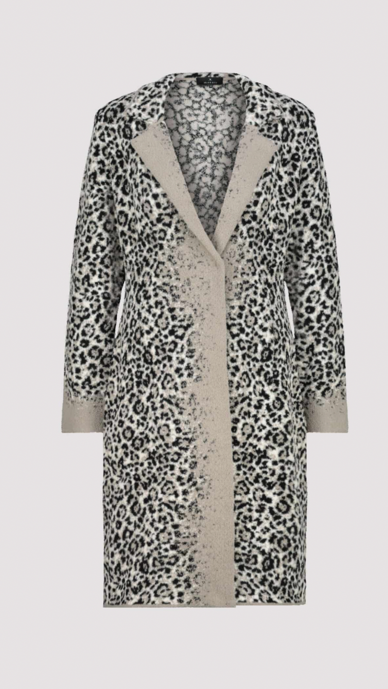 Knitted Coat with Leopard Patters