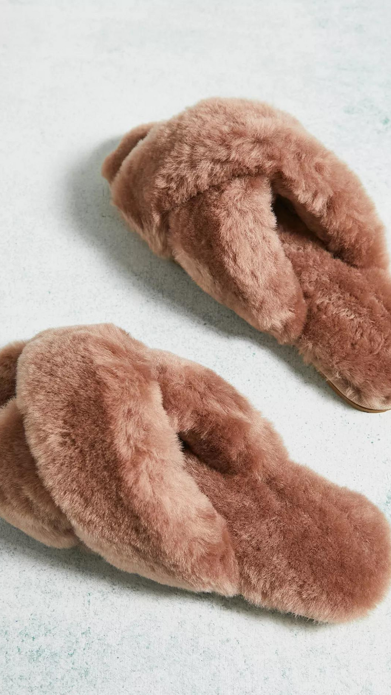 Mayberry Cross Camel Slippers
